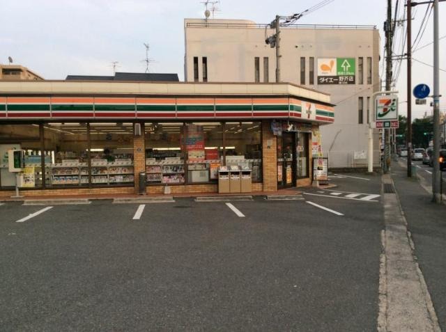 コンビニ