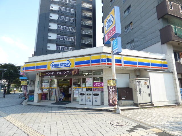 コンビニ
