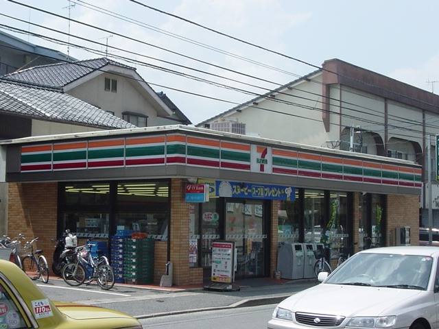 コンビニ