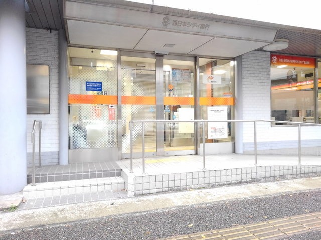 銀行