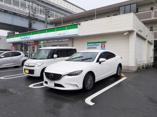 コンビニ