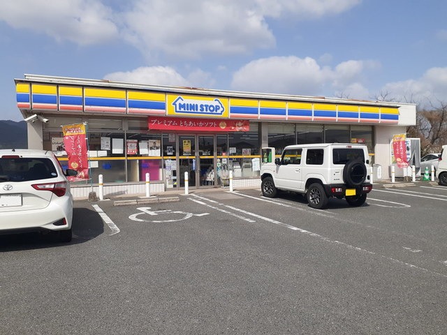 コンビニ