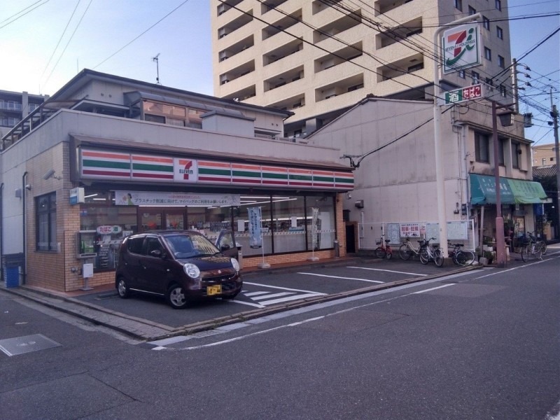 コンビニ