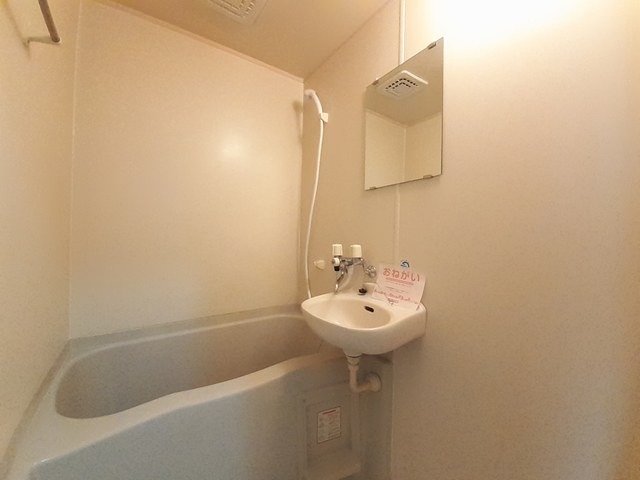 バス