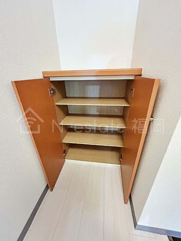 収納